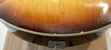Load image into Gallery viewer, Gibson ES-175 Sunburst w Hard Case 1963 S/H (c)
