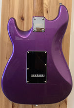 Load image into Gallery viewer, Jet Guitars JS-300 Plum
