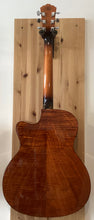 Load image into Gallery viewer, Washburn WCG10CE Comfort Bevel Grand Auditorium Electro
