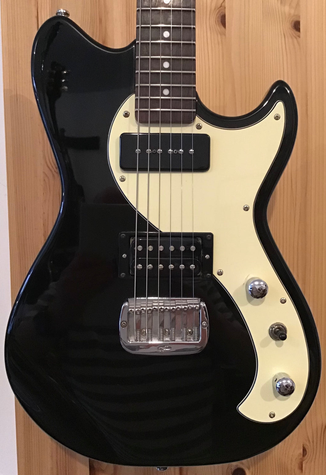 G&L Tribute Series Fallout S/H (c)