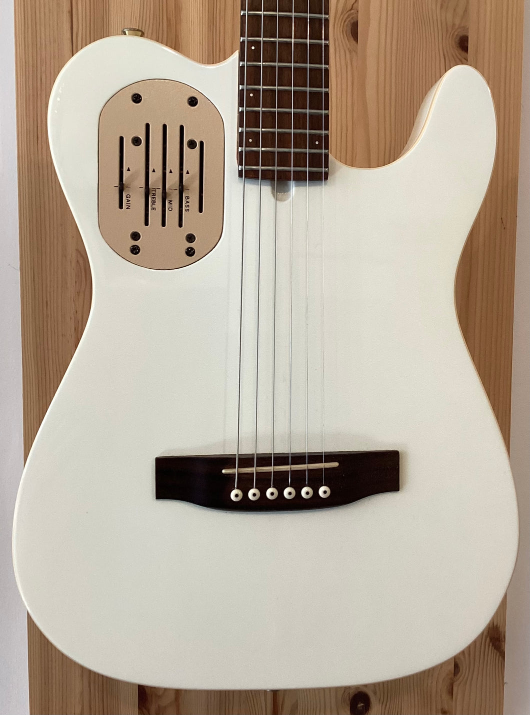 Godin Acousticaster White w Hard Case 1993 S/H (c)