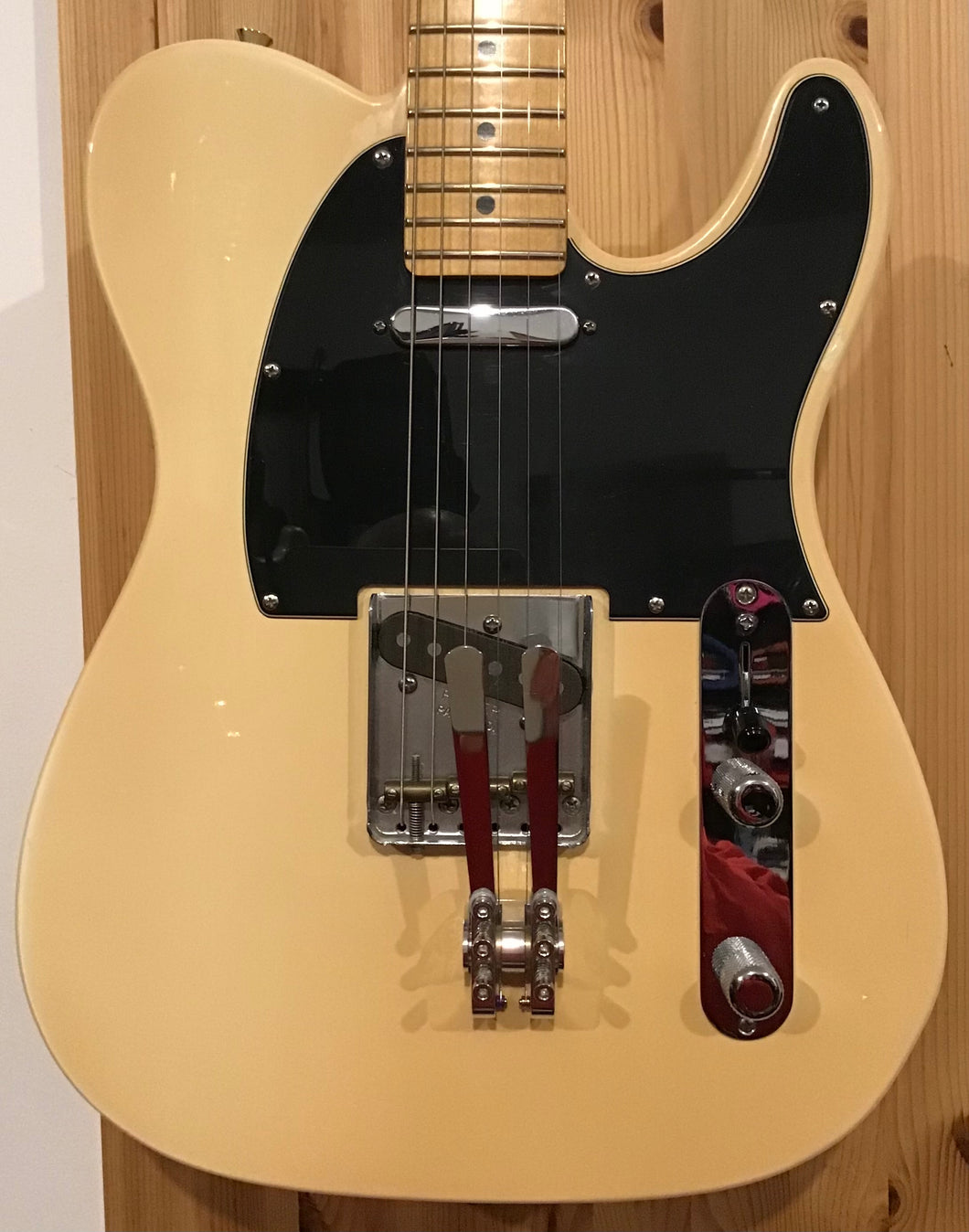 Fender American Special Tele w Gig Bag Palm Bender S/H (c)