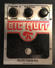Load image into Gallery viewer, Electro Harmonix Big Muff fuzz pedal 1979 vintage guitar
