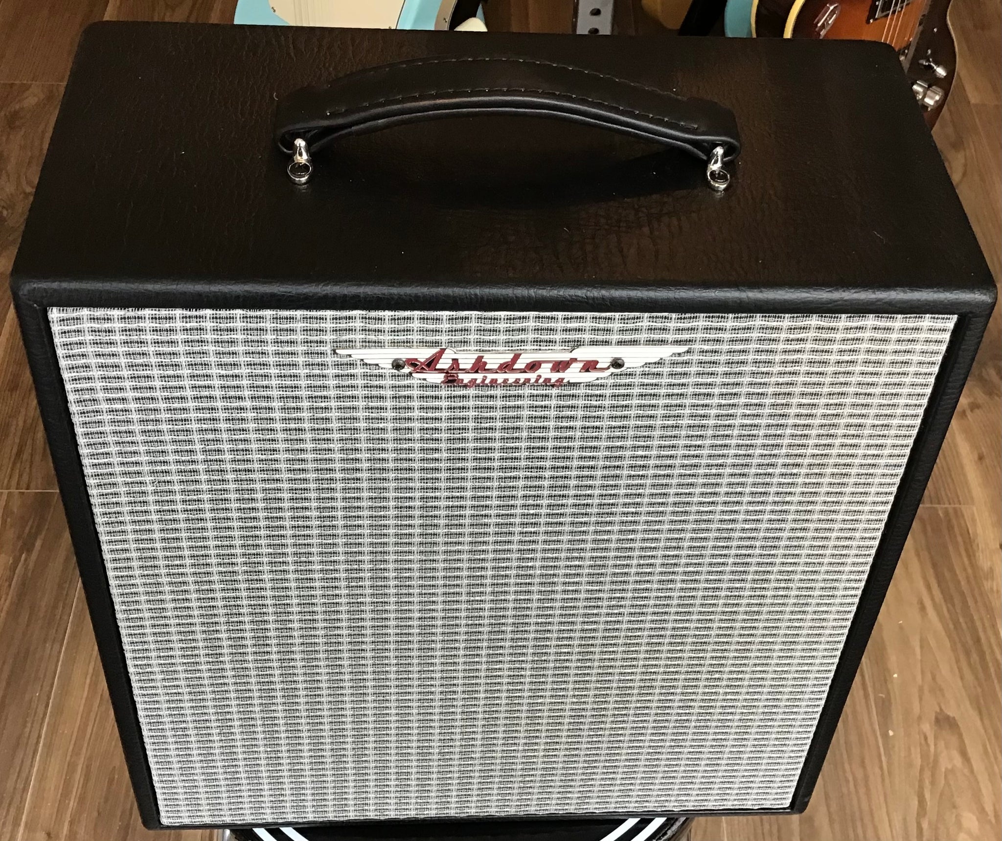 ASHDOWN PEACEMAKER MINI – Listers Guitars