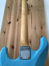 Load image into Gallery viewer, SCEPTRE BY GARY E. LEVINSON SV1 VERTANA FENDER STRAT STRATOCASTER ELECTRIC GUITAR SONIC BLUE
