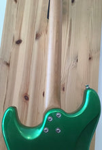 Load image into Gallery viewer, JET GUITARS JS-400 BRG RACING GREEN LTD EDITION ELECTRIC GUITAR BRITISH FENDER STRAT STRATOCASTER SQUIER METALLIC LIMITED LISTERS ANNIVERSARY JS400 JS 400

