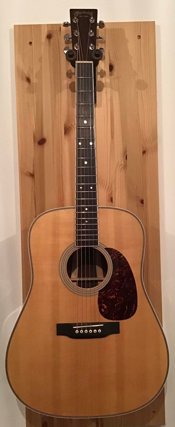 MARTIN HD-35 WITH MARTIN HARD CASE 2014  ACOUSTIC GUITAR DREADNOUGHT D35