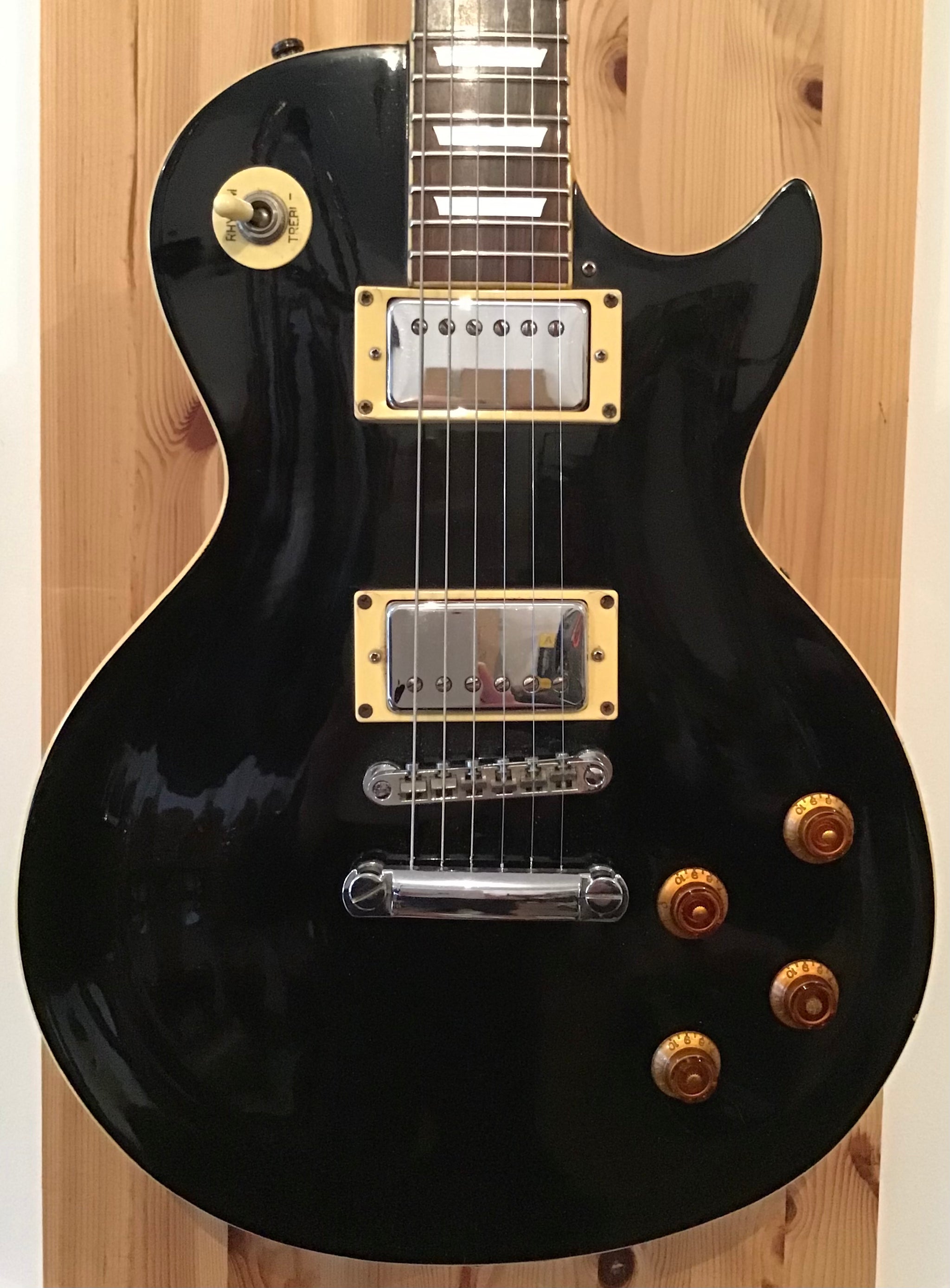 EPIPHONE LES PAUL STANDARD BLACK 1997 - PRE OWNED – Listers Guitars